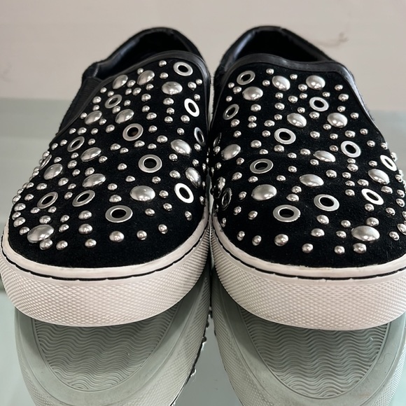 Sam Edelman Paven  Black Leather Silver Metal Studs Slip On Flats size 8 - Picture 3 of 11